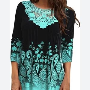 Women's Plus Size Casual V-Neck Top